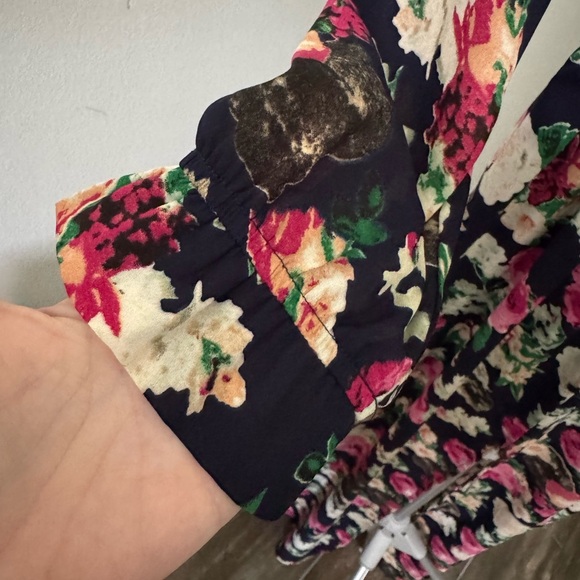 Umgee Pink and Navy Long Sleeve V-Neck sheer Sundress - Picture 4 of 10